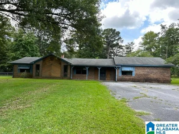 110 Emmette Dr, Jemison, AL 35085