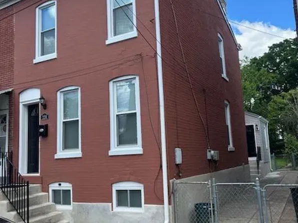 224 Phillips Ave, Trenton, NJ 08638