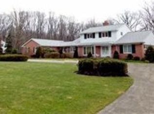36699 Dorchester Rd, Gates Mills, OH 44040