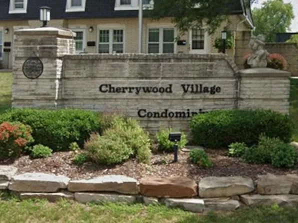 9500 North Green Bay ROAD #206, Brown Deer, WI 53209