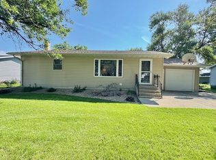 710 6th St S, Breckenridge, MN 56520