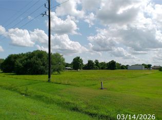 9113 Harvest Rd, Sealy, TX 77474