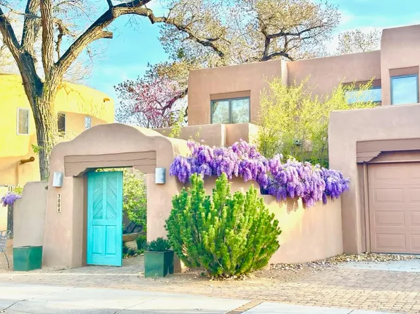 3004 Calle De Alamo NW, Albuquerque, NM 87104