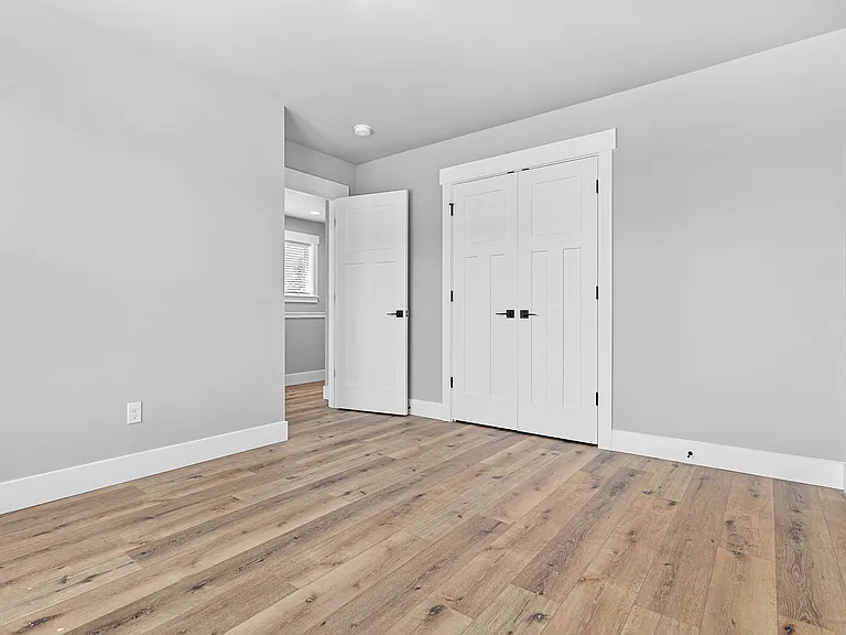 2205 Dejong Dr — Photo 26