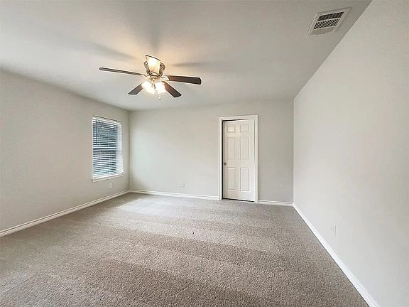 3rd image of 5024 Chapman St