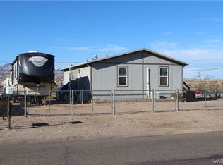 1227 Silica Ave, Bullhead City, AZ 86442