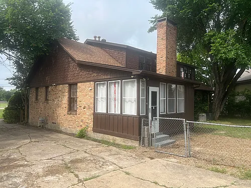8811 Stults Rd Photo 1