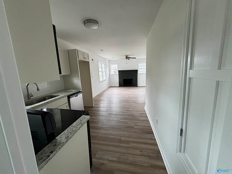2217 Beasley Ave NW — Photo 4