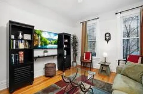 1414 W Fletcher St #1R — Photo 15