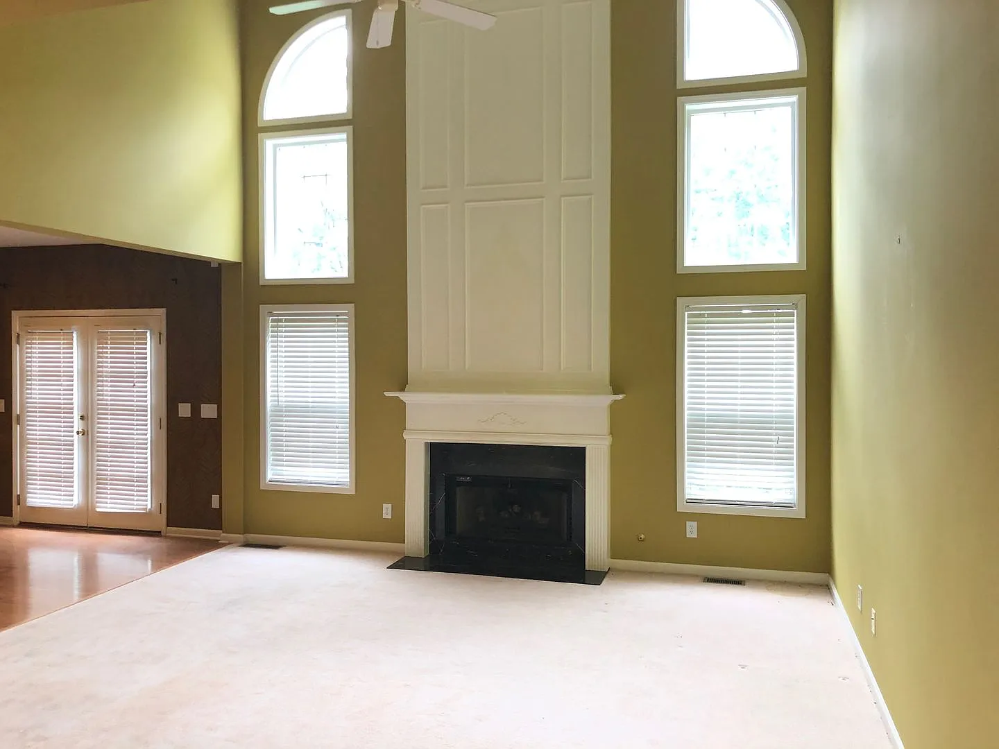 Fountain Crest 5 bed 4 full bath home in Conyers. — Photo 4