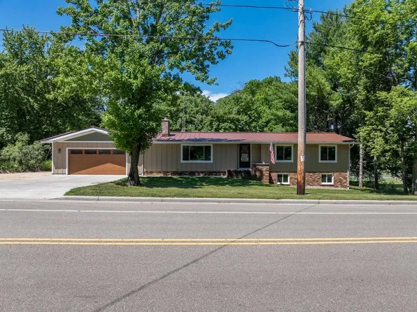 1121 E Laneville Ave, Durand, WI 54736