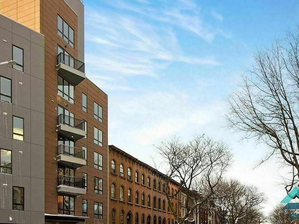 1st image of 596 Washington Ave #2BB