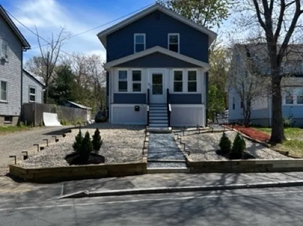 154 West St, Randolph, MA 02368