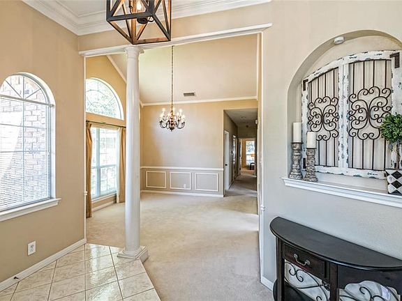 5th image of 1008 Telluride Dr