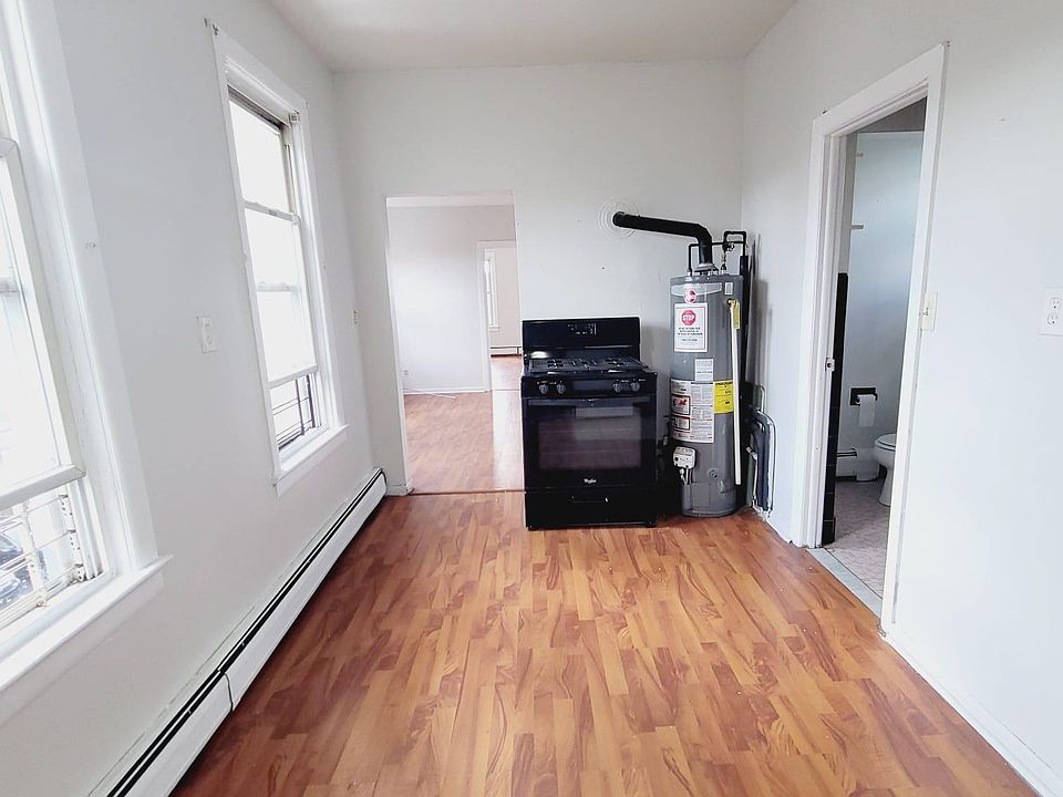 136 Danforth Avenue Apartment Rentals Jersey City, NJ Zillow