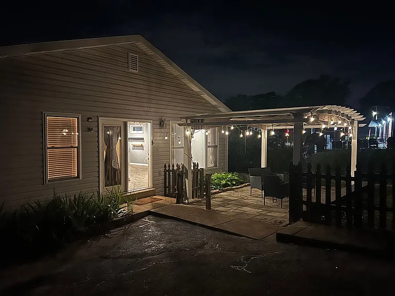 1020 S Rock Hill Rd — Photo 31