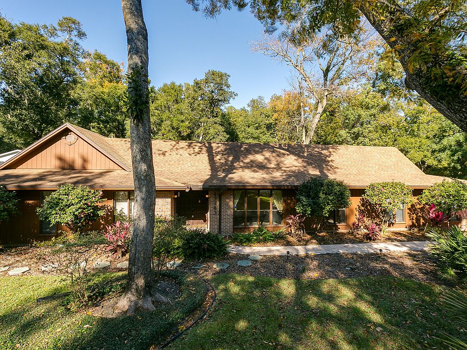 1st image of 13763 Pleasant Valley Dr