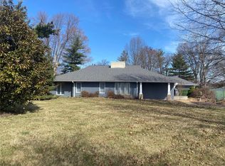 8838 New Sappington Rd, Saint Louis, MO 63126