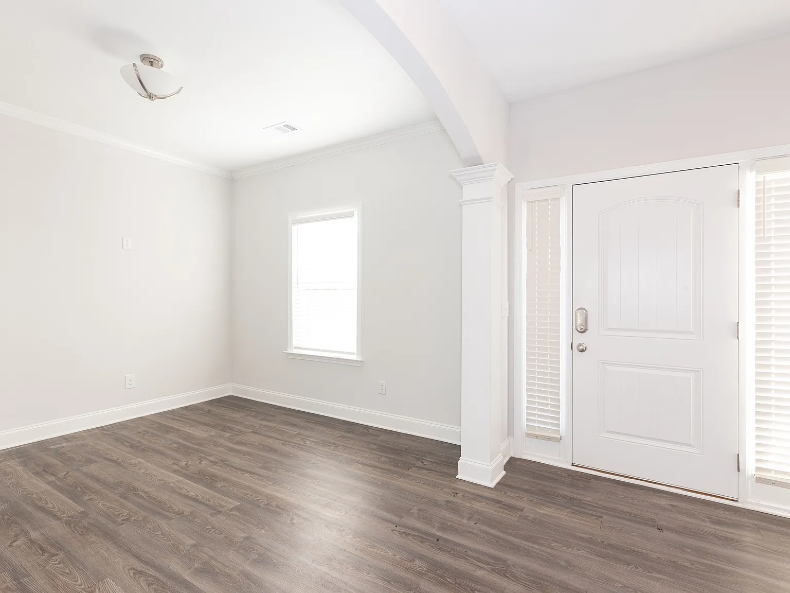 4 bed, 2667 sqft, $2,600 — Photo 4