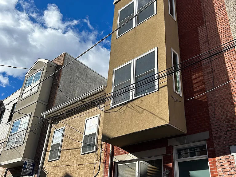 1010 S Cleveland St — Photo 12