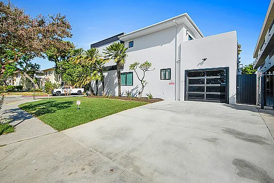 616 Granada St #4 — Photo 13