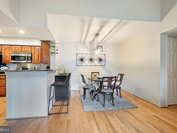 3rd image of 3310 Wyndham Cir APT 315