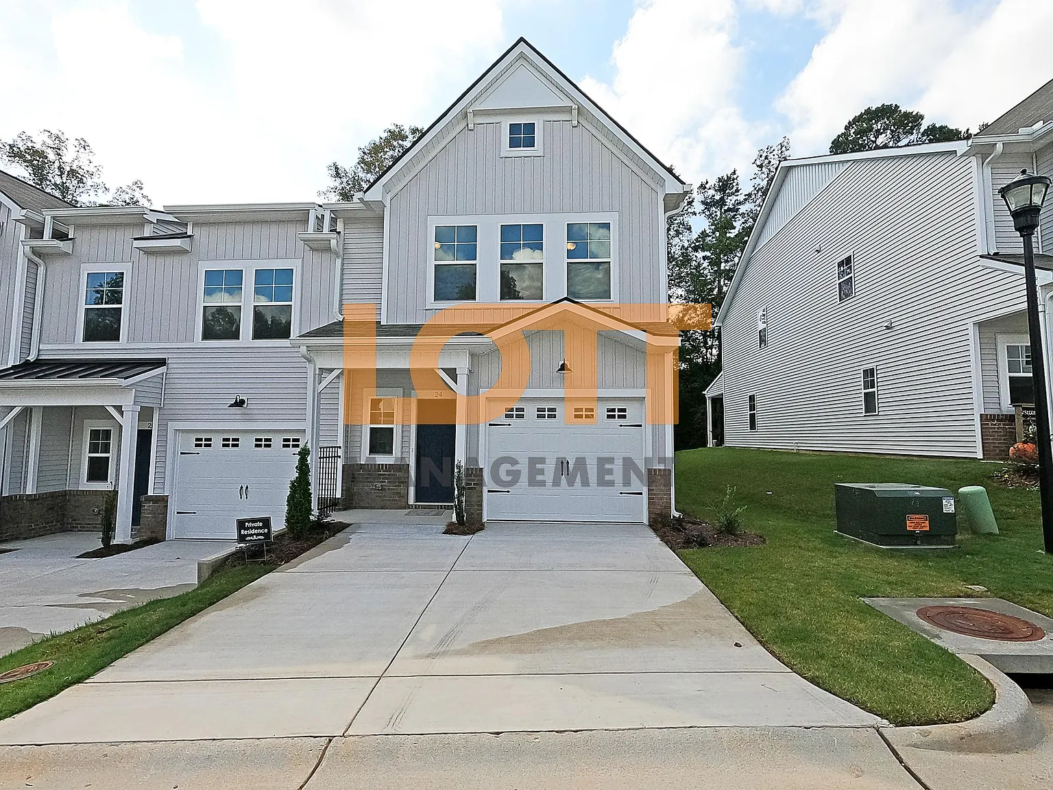 3 bed, 2.5 bath, 1648 sqft, $2,025 — Photo 1