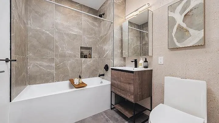 736 Saint Johns Pl — Photo 4