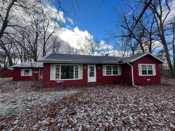 6011 Hudson Rd, Osseo, MI 49266