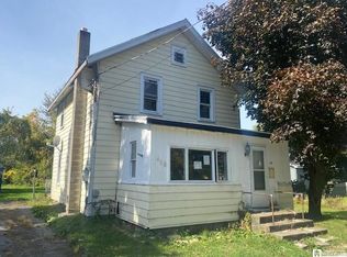 42 Cass St, Westfield, NY 14787