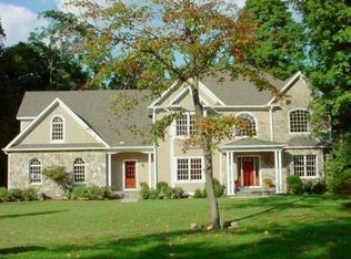 5 Bishops Gate Rd, Darien, CT 06820