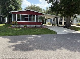 8 Sandy Point, Lake Placid, FL 33852