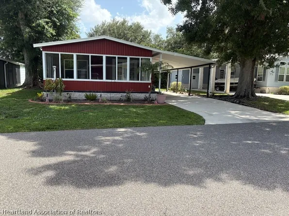 8 Sandy Point, Lake Placid, FL 33852