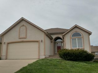 7924 W 155th Pl, Overland Park, KS 66223