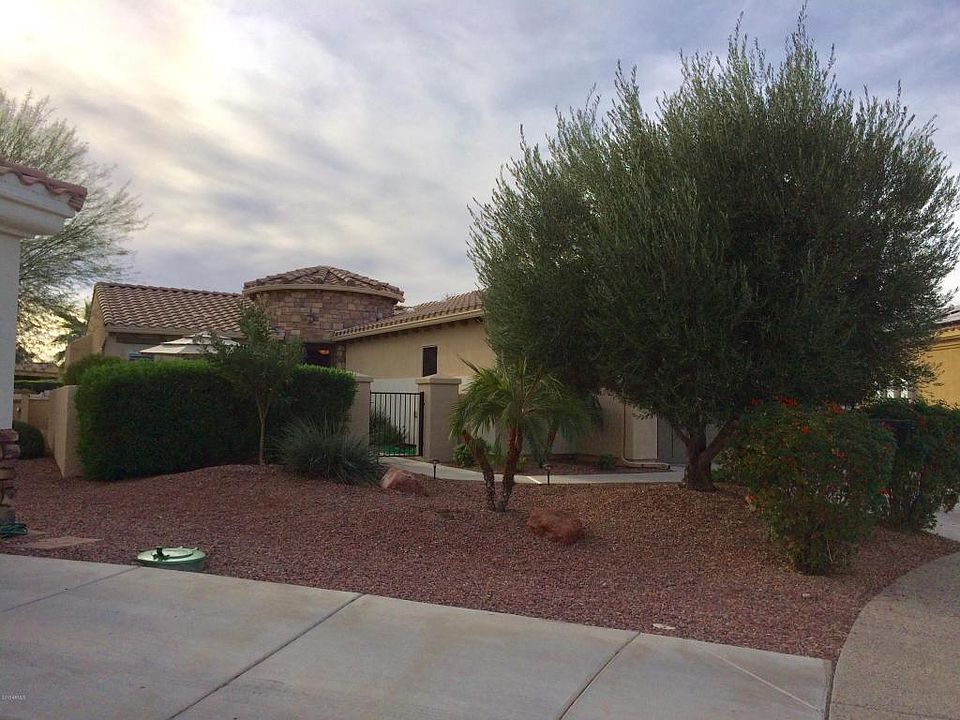 1st image of 23214 N Las Alturas Dr