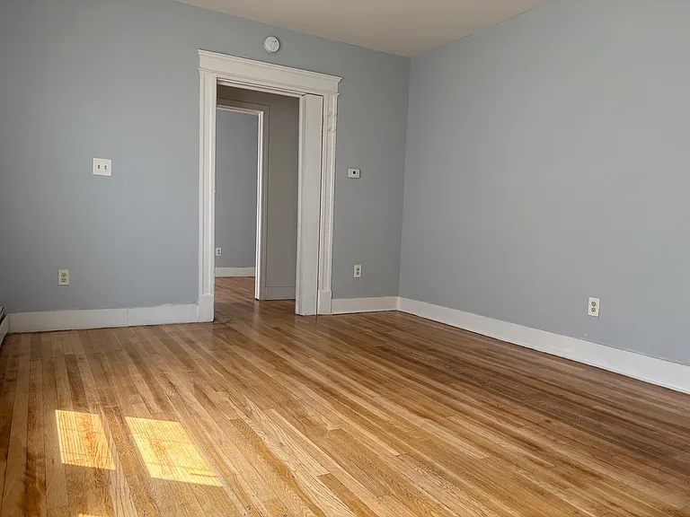 47 Irion St #49 — Photo 13