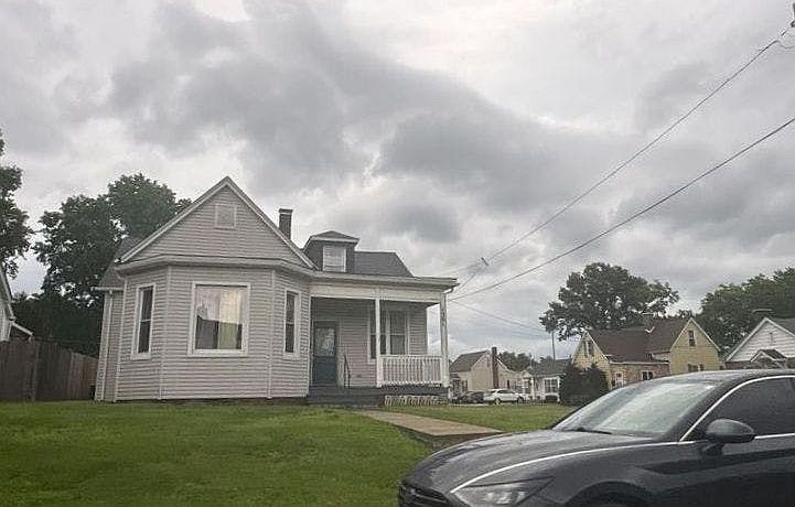 1st image of 1301 E Main St