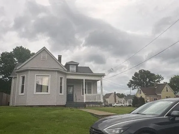 1301 E Main St, Belleville, IL 62220