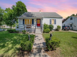 930 N Dewitt St, Bay City, MI 48706