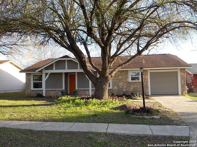 1st image of 6814 Blue Lake Dr