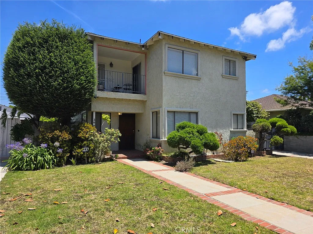 1 bed, 950 sqft, $1,850 — Photo 1