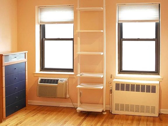 4th image of 1541 Lemoine Ave APT 5C