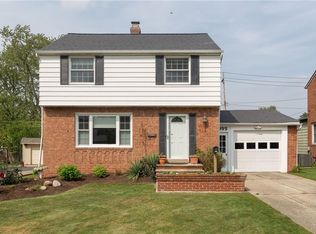 4999 Edsal Dr, Lyndhurst, OH
