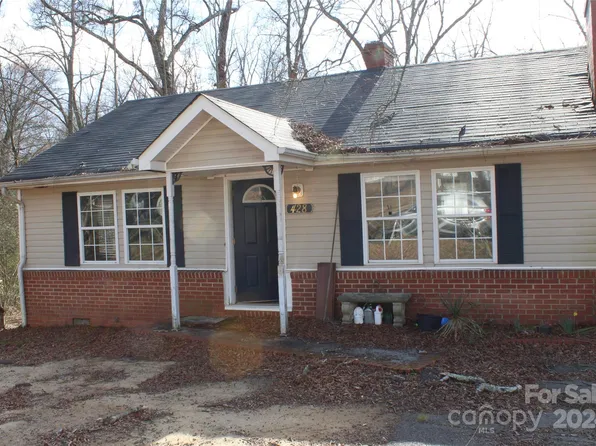 428 Maiden Ln SW, Concord, NC 28025