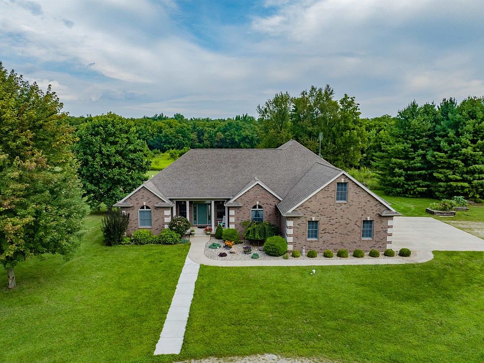 Welcome to 4490 E 450 S