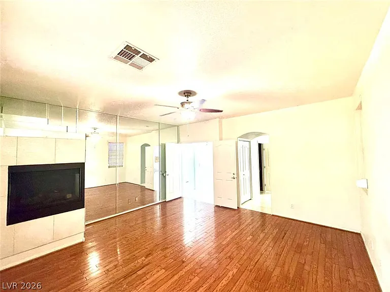 1904 Bocale Ct — Photo 14