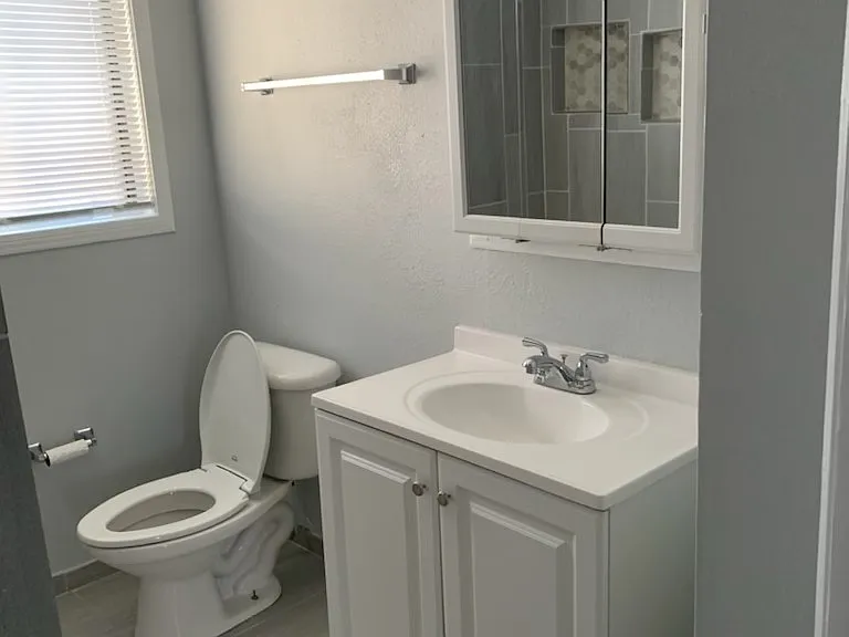 3716 Bryn Mawr Dr NE #A — Photo 9