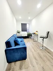 335 West 19th Street, #A16