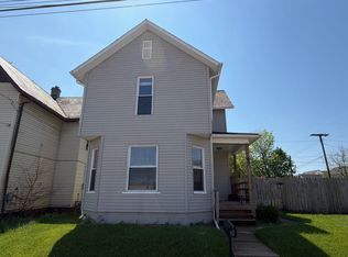 97 Manning St, Newark, OH 43055
