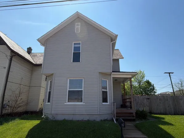 97 Manning St, Newark, OH 43055